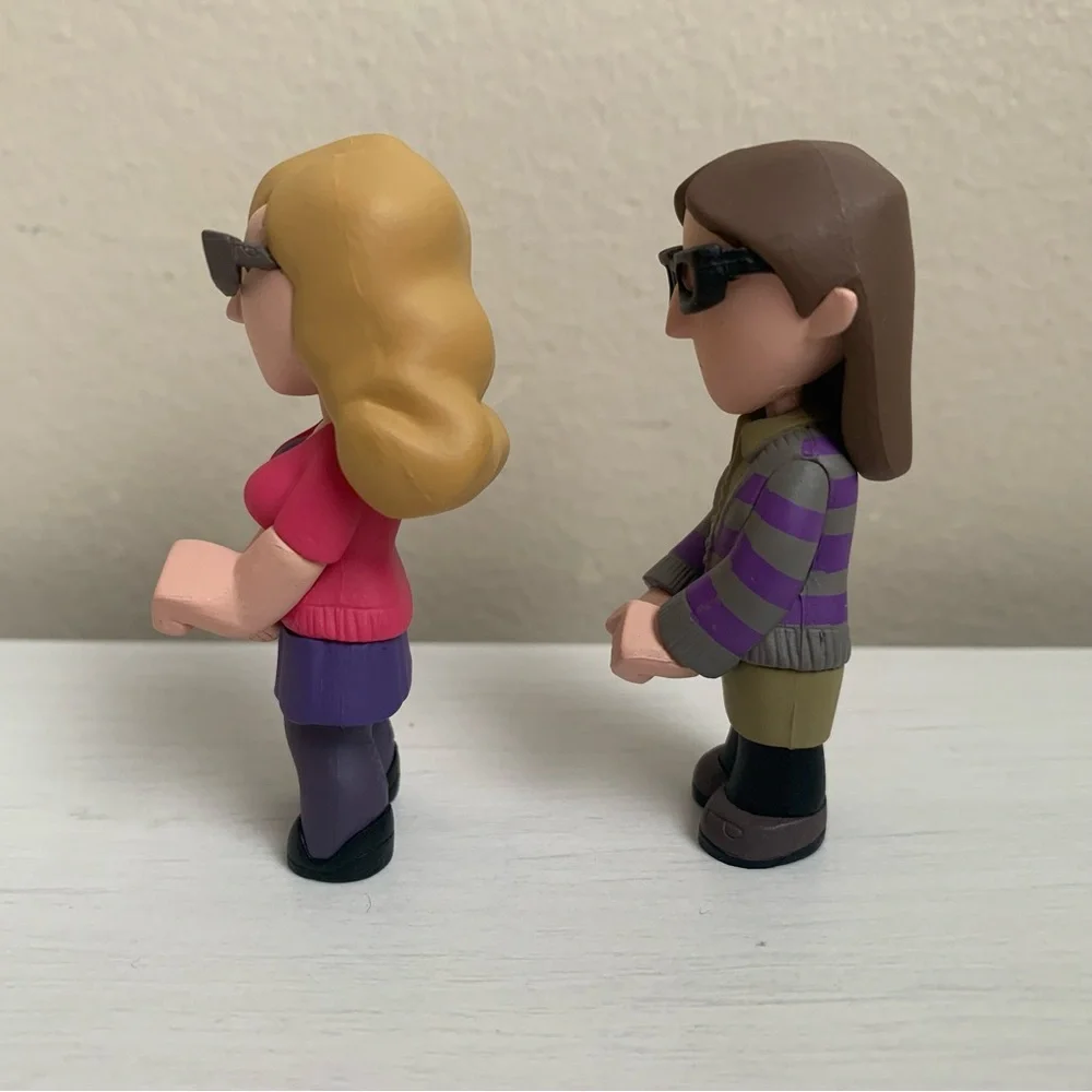 The Big Bang Theory Lot of 2 Funko Mystery Minis Bernadette & Amy Figures 2013 - Picture 2 of 8